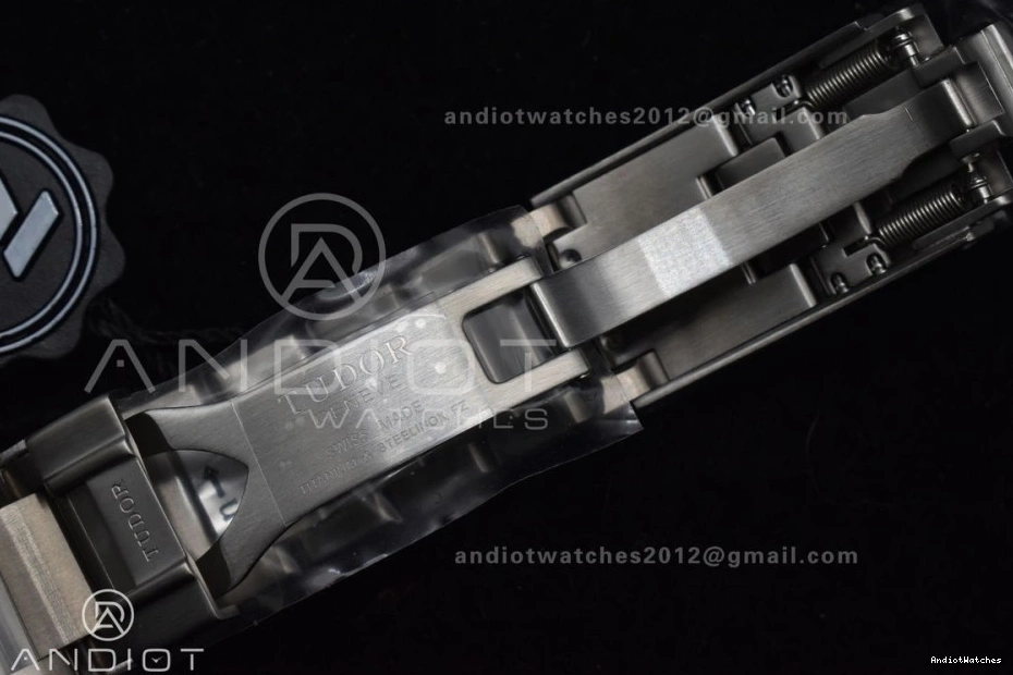 Edition ZF Best 1:1 on Snug Pelagos Titanium V A2824 Bracelet Blue 528 1007
